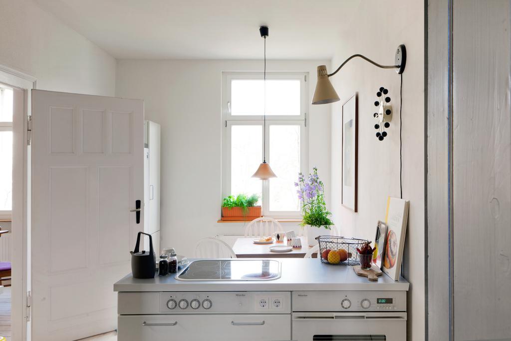 Design Apartments "Hier War Goethe Nie" Веймар Номер фото